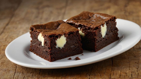 BROWNIE-CHILENO-DE-MANJAR.jpg